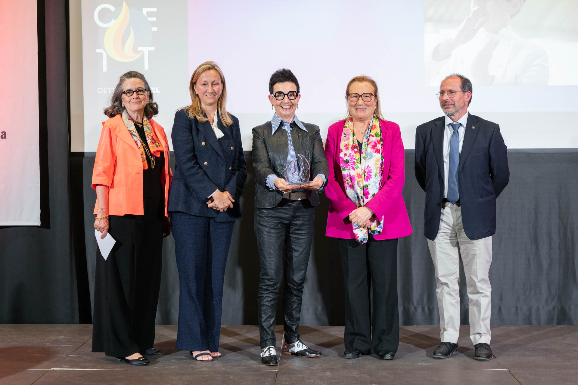 Fotografía de: La chef Carme Ruscalleda, el programa de 3Cat La Travessa y la empresa turística Grup Julià están entre los reconocidos en la XXXIX edición de los Premios CETT Alimara. | CETT